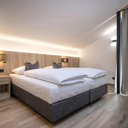 Dami Apartment *